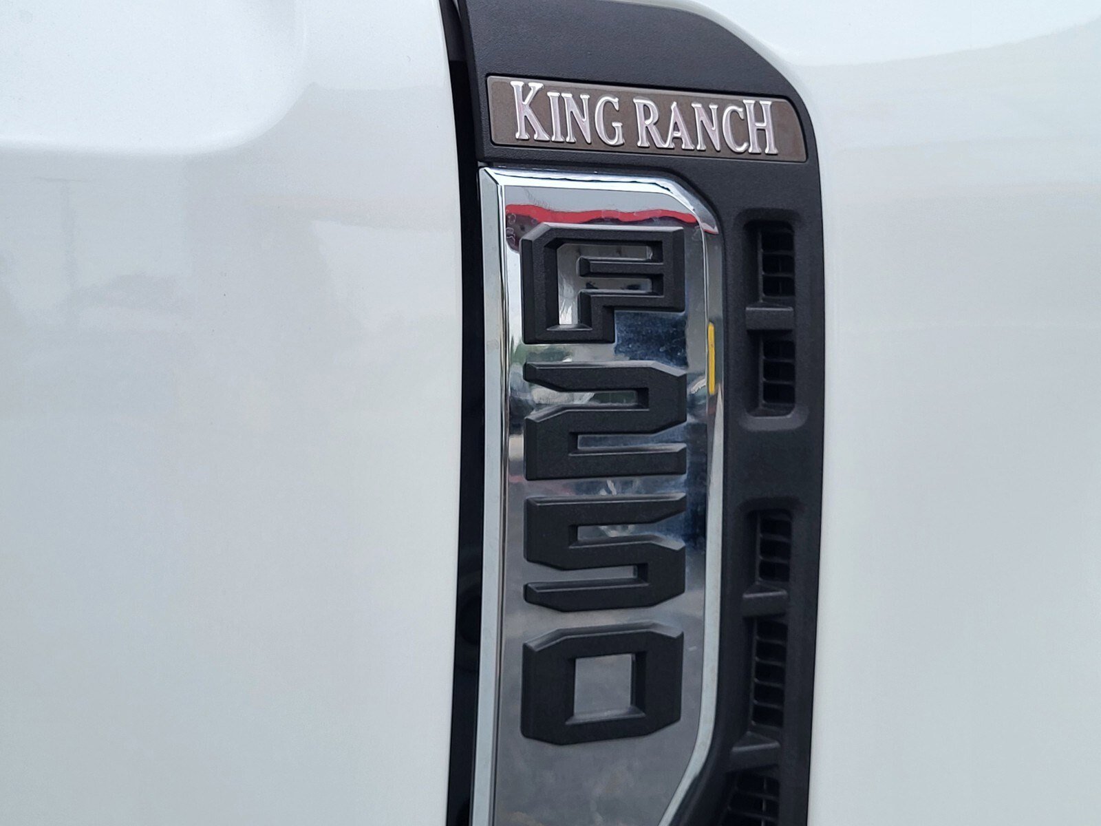 Certified 2024 Ford F250 King Ranch w/ Chrome Package AWD/4WD image 12