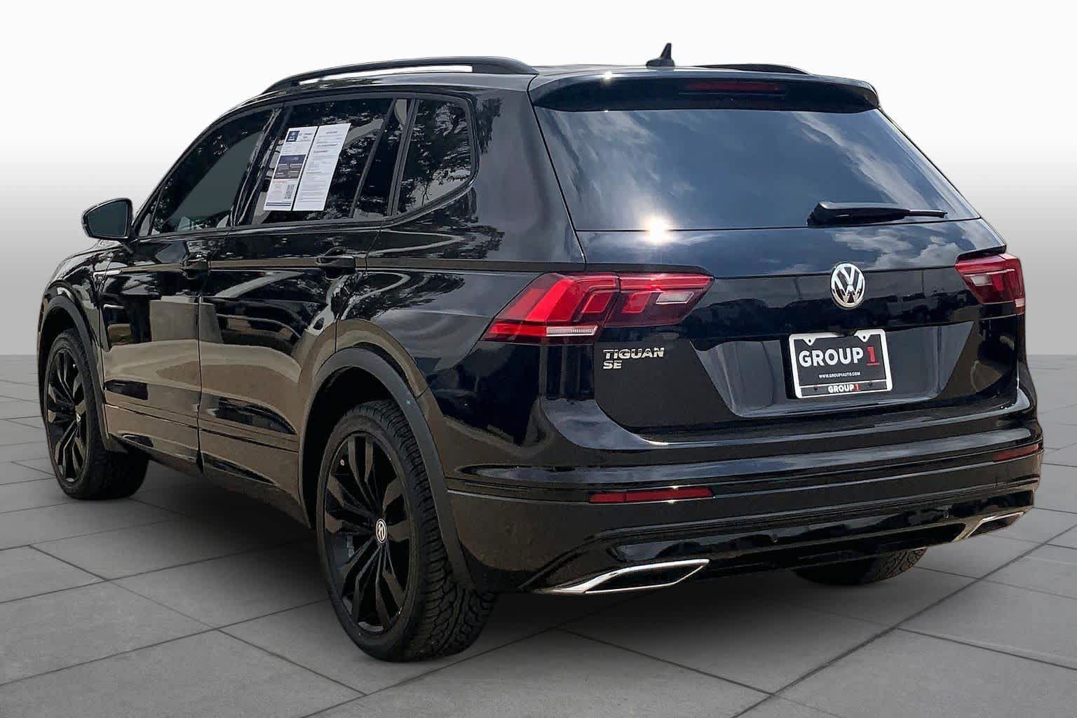 Used 2021 Volkswagen Tiguan SE R-Line FWD image 12