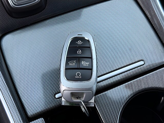 Used 2023 Hyundai Santa Fe SEL AWD/4WD image 11