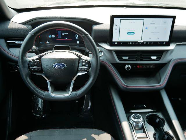 Certified 2025 Ford Explorer ST-Line AWD/4WD image 17