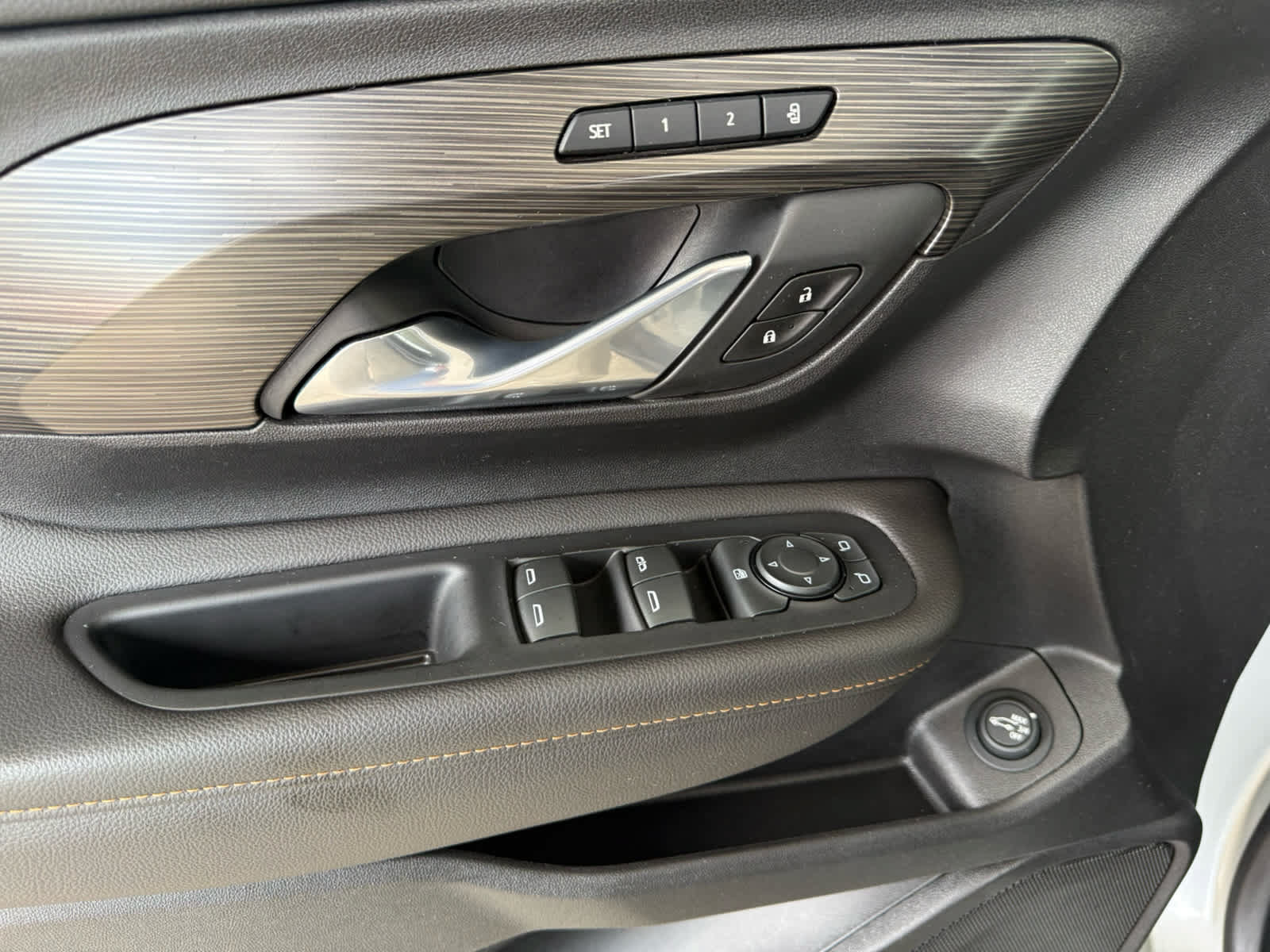 Used 2020 GMC Terrain SLT w/ Preferred Package AWD/4WD image 12