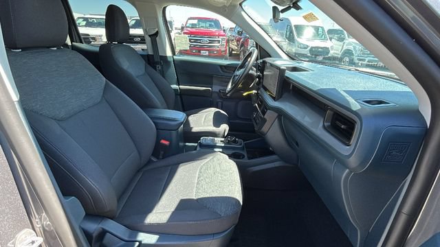 Certified 2025 Ford Maverick XL FWD image 11