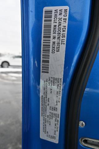 Used 2022 Jeep Compass Limited image 38