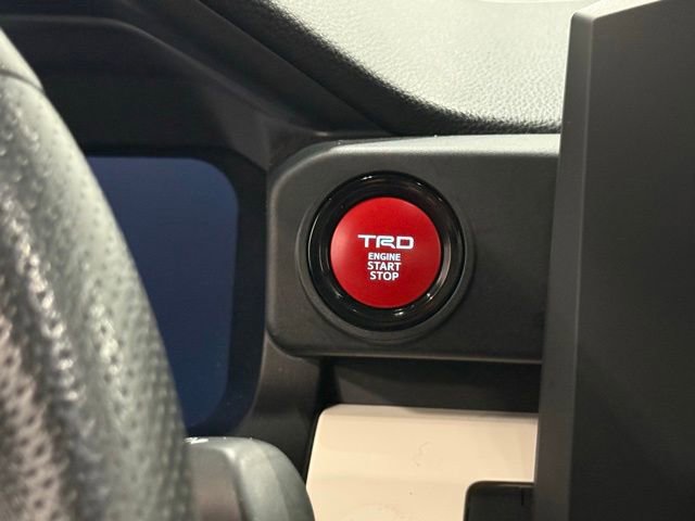 Used 2024 Toyota Tacoma TRD Off-Road AWD/4WD image 17