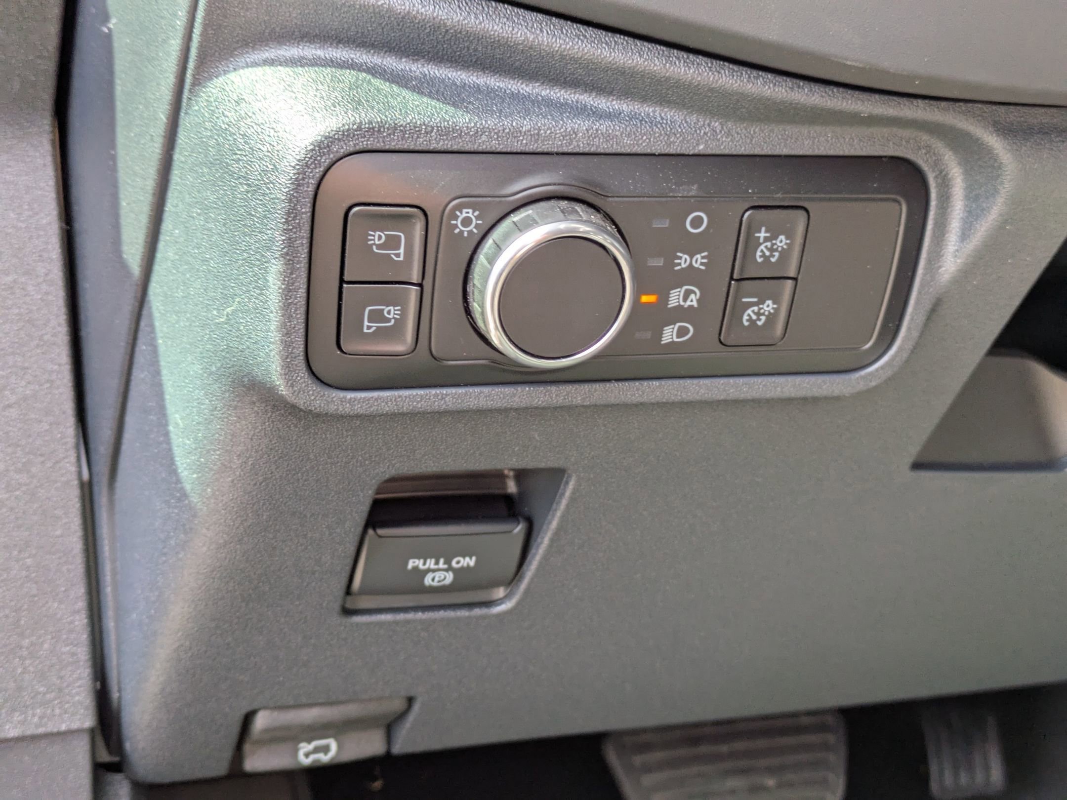 Certified 2025 Ford Bronco Badlands image 14