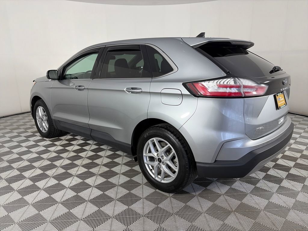 Certified 2024 Ford Edge SEL AWD/4WD image 5