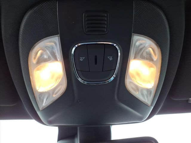 Used 2024 Jeep Compass Latitude image 34