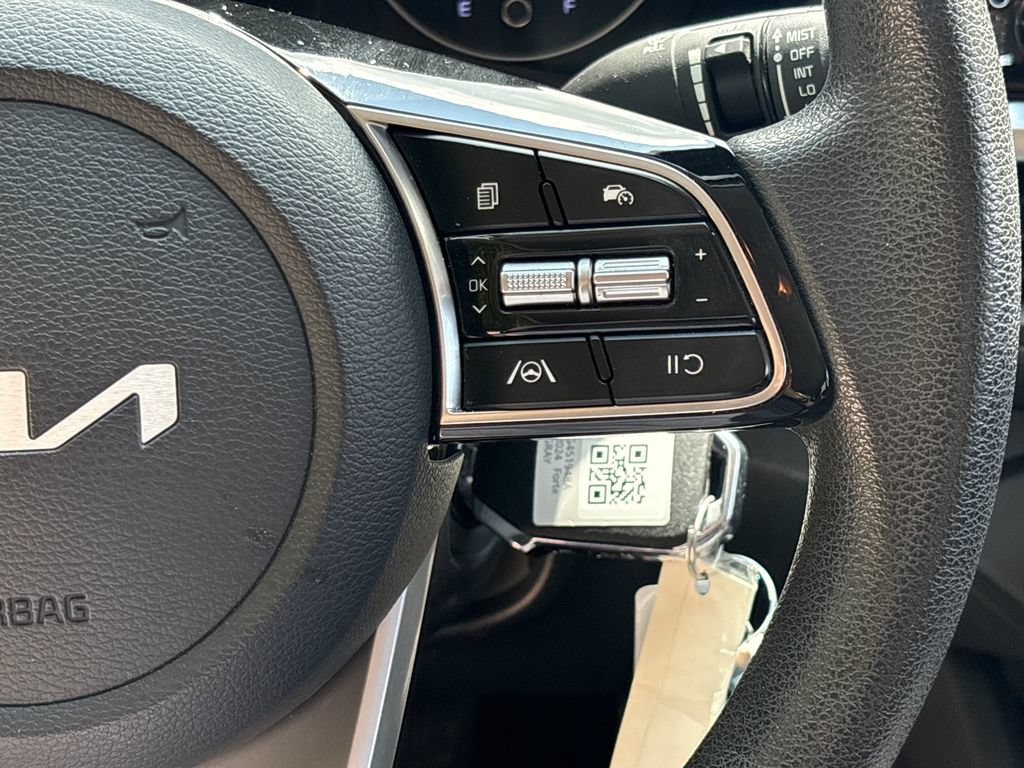Used 2024 Kia Forte LXS FWD image 20