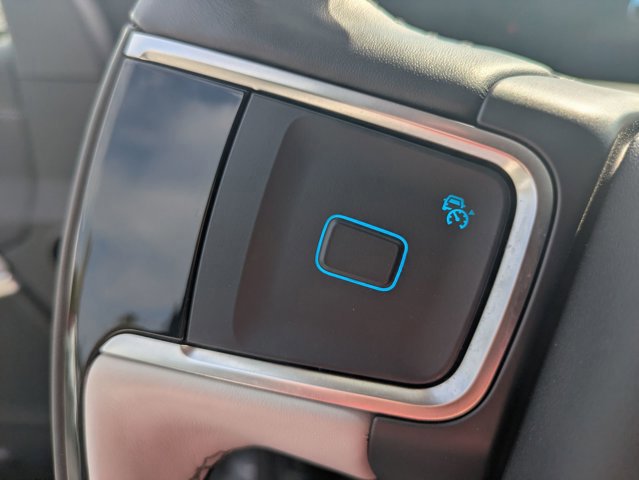 Certified 2025 Ford Expedition Platinum w/ Platinum Ultimate Package image 16