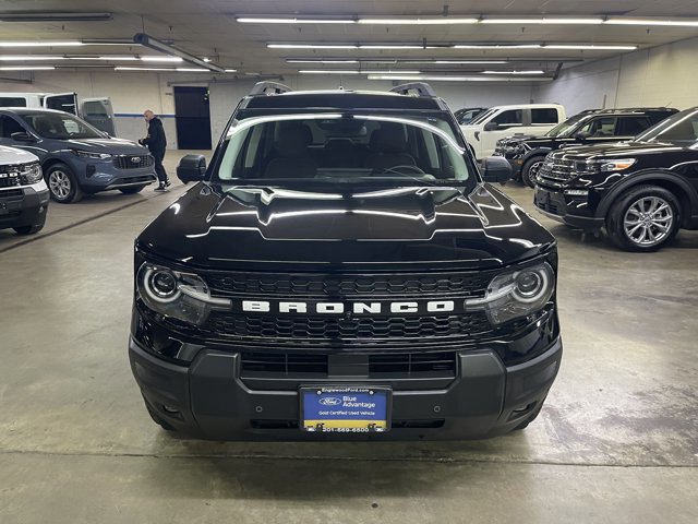 Certified 2025 Ford Bronco Sport Outer Banks w/ Outer Banks Tech Package+ AWD/4WD image 3
