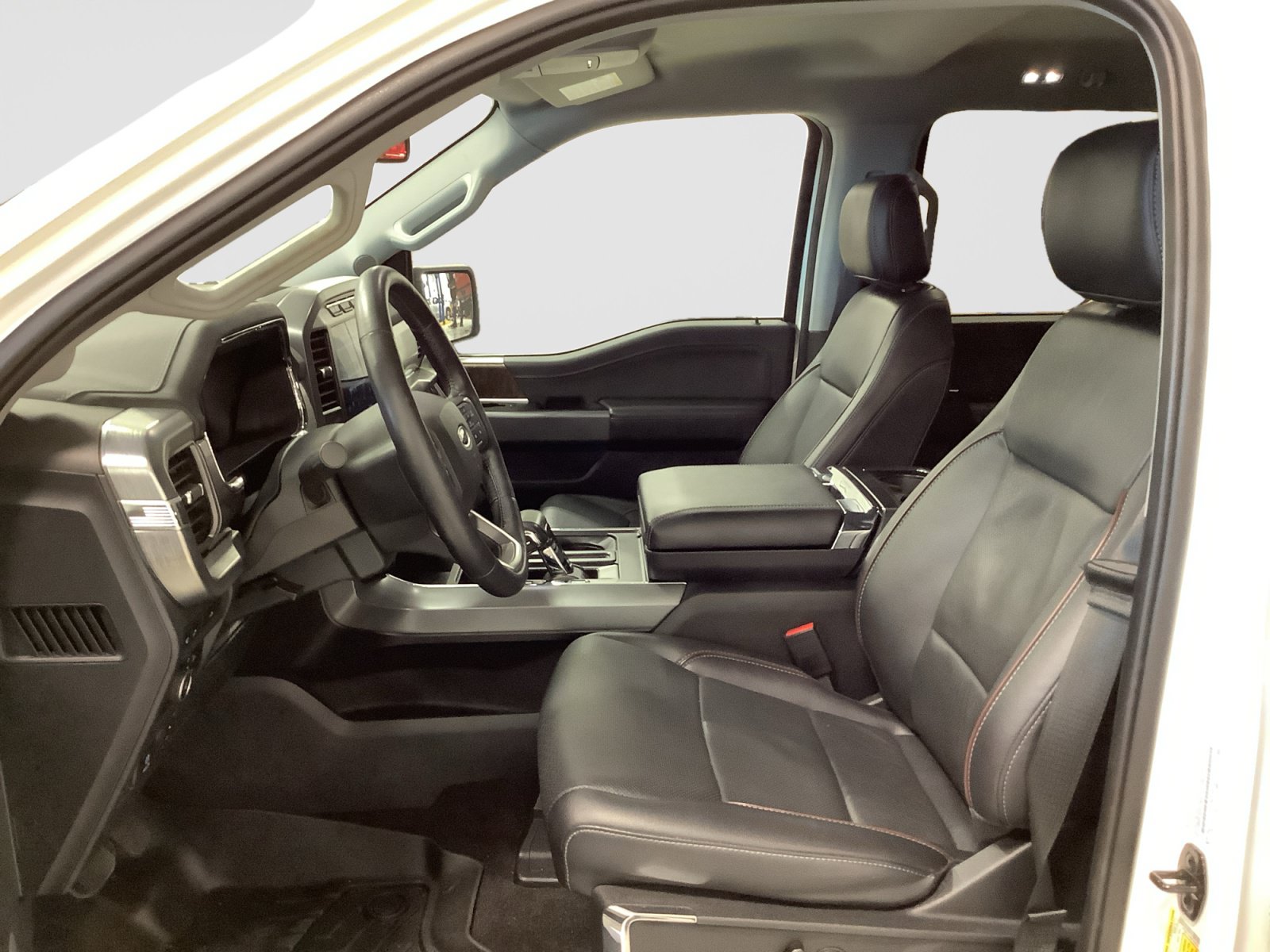 Certified 2022 Ford F150 Lariat RWD image 11