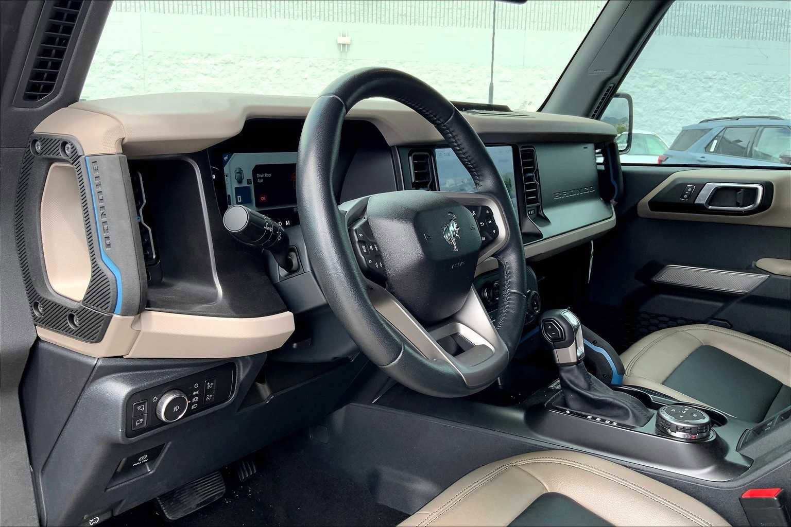 Certified 2022 Ford Bronco Wildtrak image 8