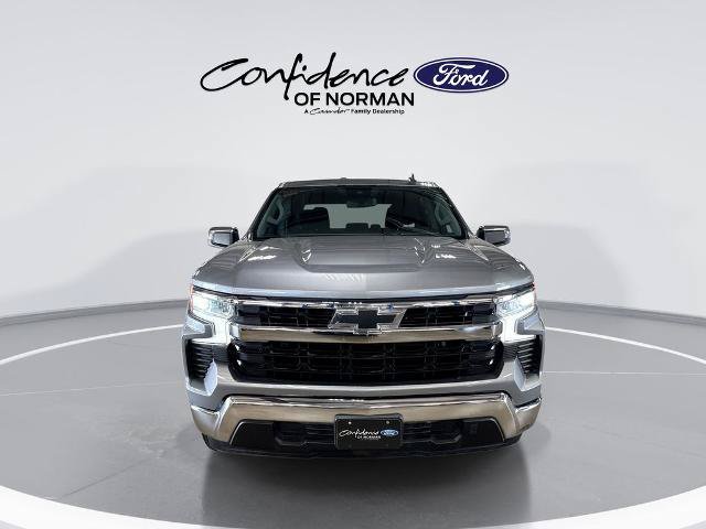 Used 2023 Chevrolet Silverado 1500 LT RWD image 2