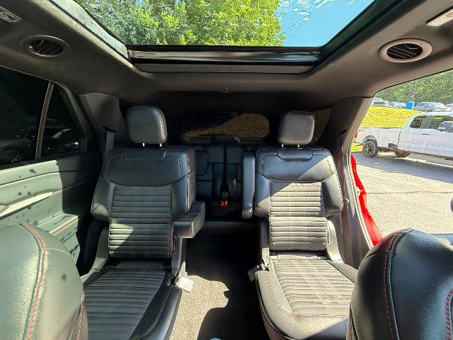 Certified 2026 Ford Explorer ST-Line AWD/4WD image 10