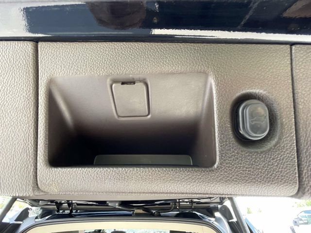 Used 2018 GMC Yukon Denali w/ Denali Ultimate Package AWD/4WD image 39