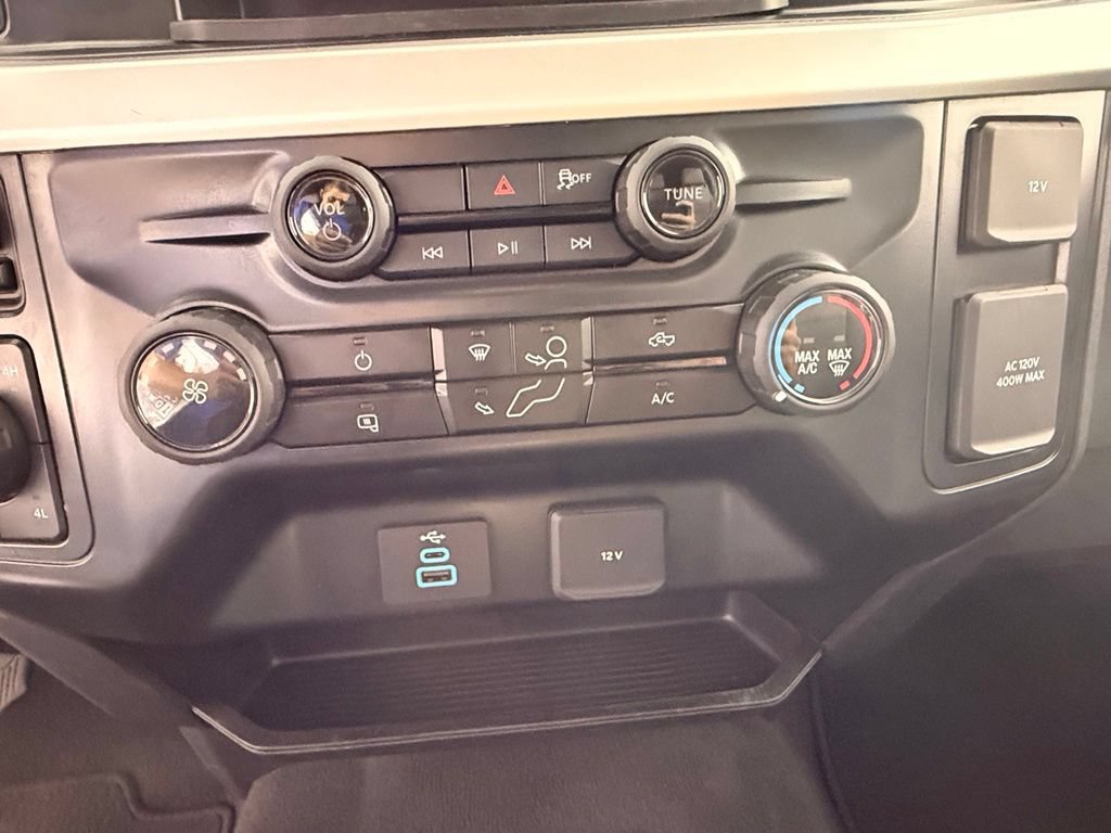 Certified 2025 Ford F350 XLT AWD/4WD image 24