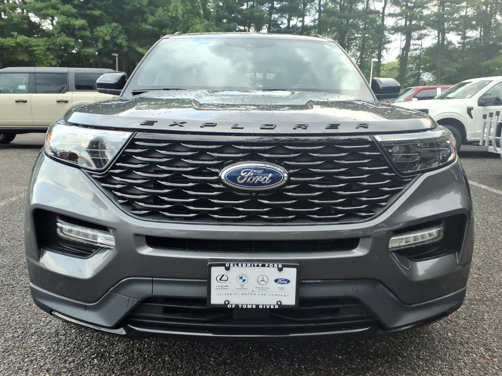 Certified 2024 Ford Explorer ST-Line w/ Class IV Trailer Tow Package AWD/4WD image 6