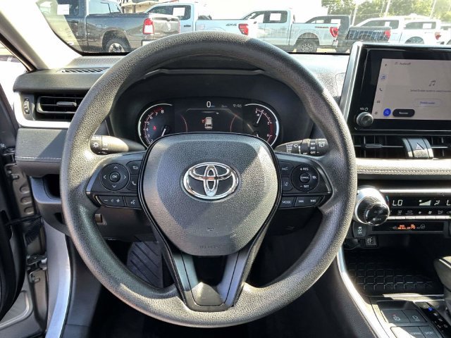 Used 2024 Toyota RAV4 XLE FWD image 8