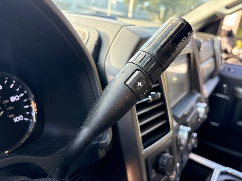 Certified 2019 Ford F350 Platinum w/ Platinum Ultimate Package image 28