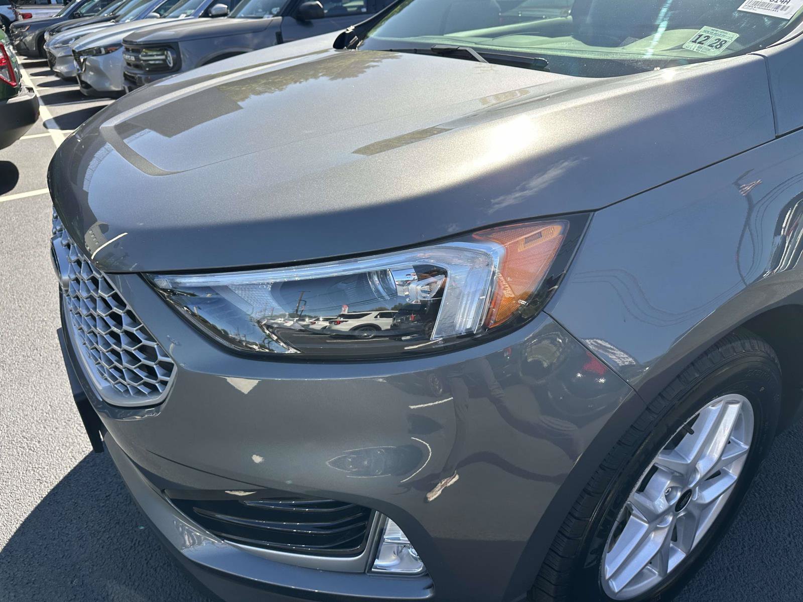 Certified 2024 Ford Edge SEL w/ Convenience Package AWD/4WD image 9
