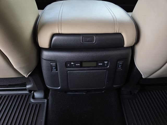 Used 2022 Nissan Armada Platinum w/ Captain's Chairs Package AWD/4WD image 22