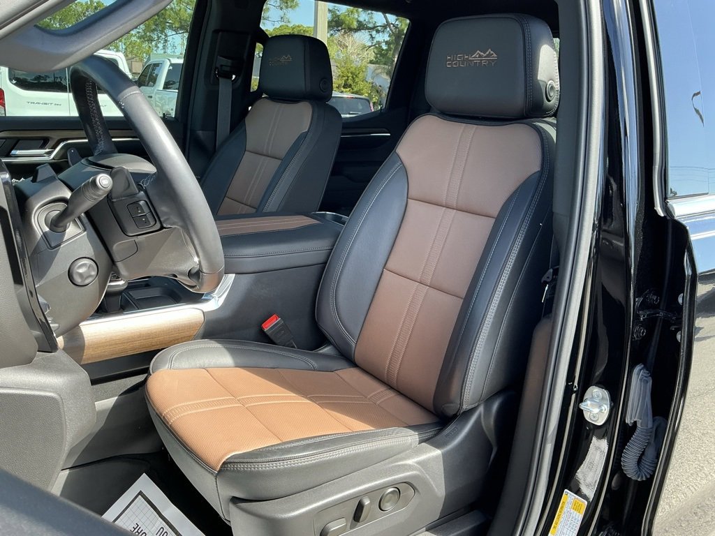 Used 2024 Chevrolet Silverado 1500 High Country image 42