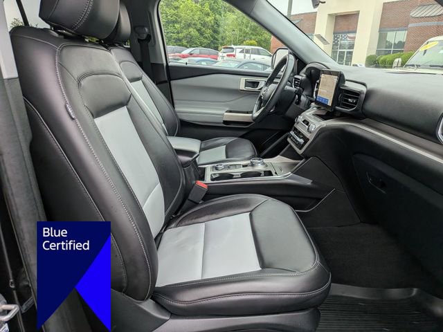 Certified 2023 Ford Explorer XLT w/ Equipment Group 202A AWD/4WD image 33