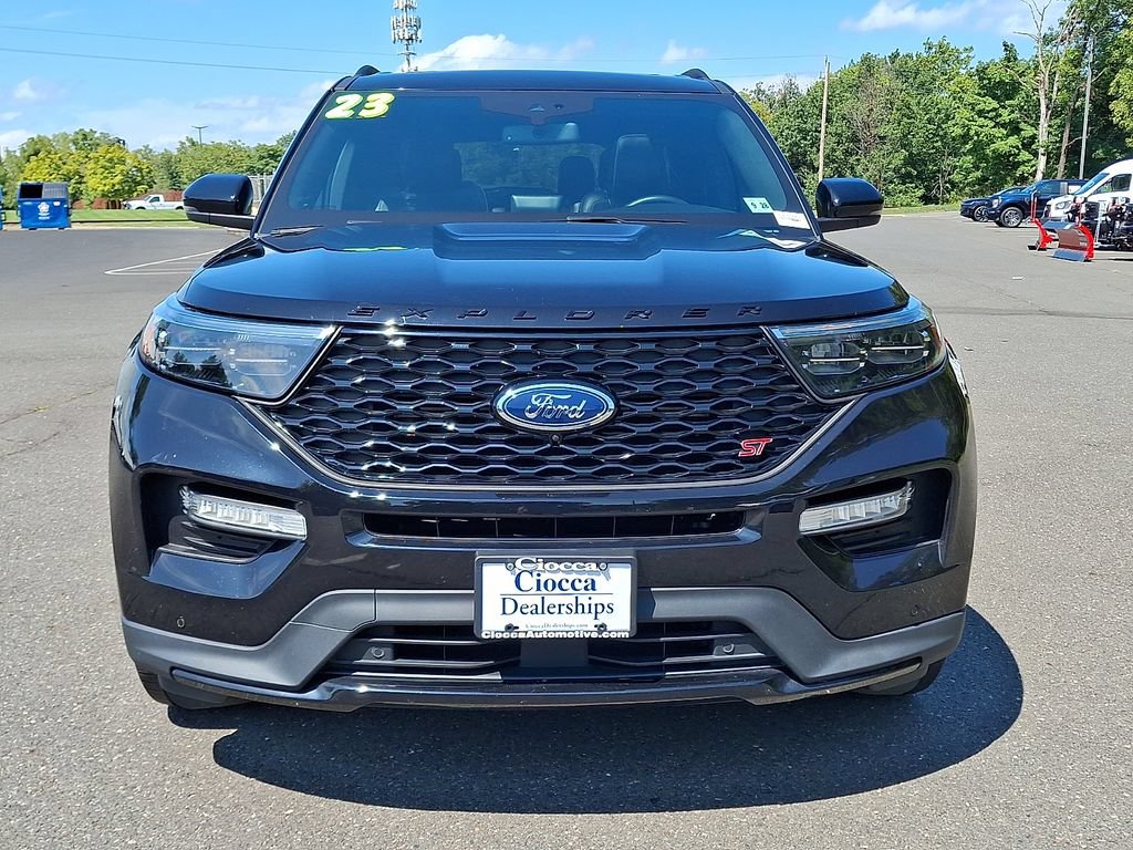 Certified 2023 Ford Explorer ST w/ Equipment Group 401A AWD/4WD image 5