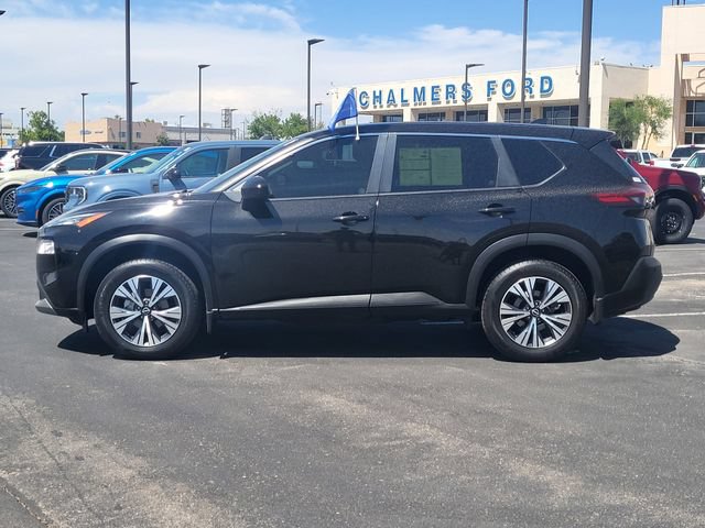 Used 2023 Nissan Rogue SV FWD image 4