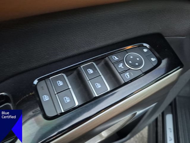 Used 2025 Nissan Pathfinder Platinum w/ Cargo Package FWD image 13