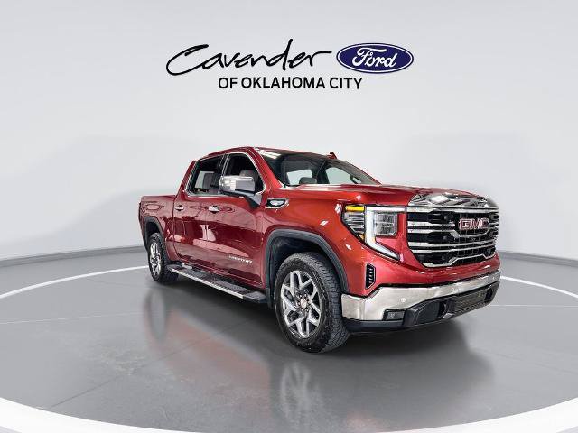 Used 2024 GMC Sierra 1500 SLT AWD/4WD image 2