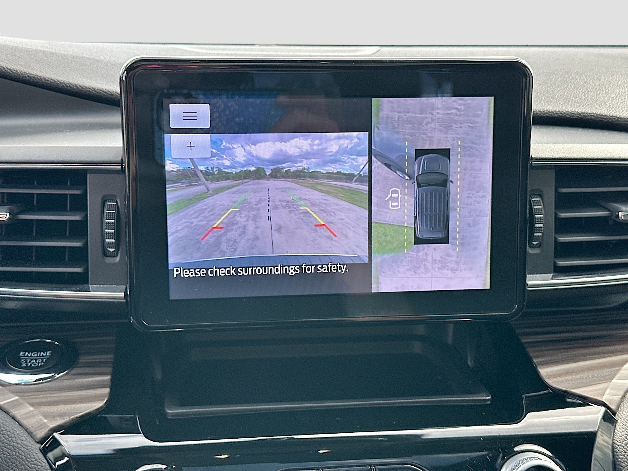 Certified 2022 Ford Explorer Limited w/ Equipment Group 301A image 14