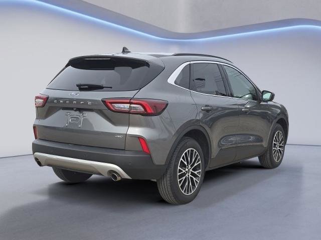Certified 2025 Ford Escape SE w/ PHEV Premium Package FWD image 3