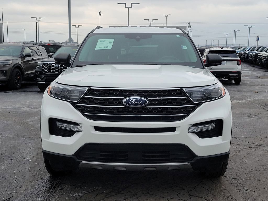 Certified 2023 Ford Explorer XLT w/ Equipment Group 202A image 2