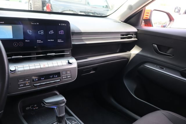 Used 2025 Hyundai Kona SEL FWD image 18