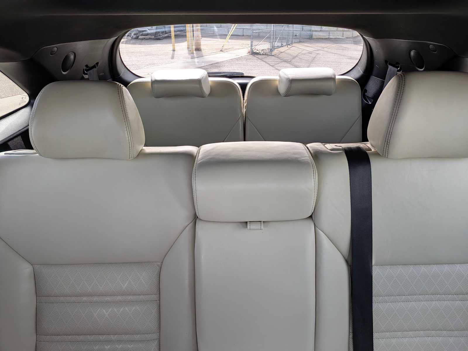 Used 2018 Kia Sorento SX image 26