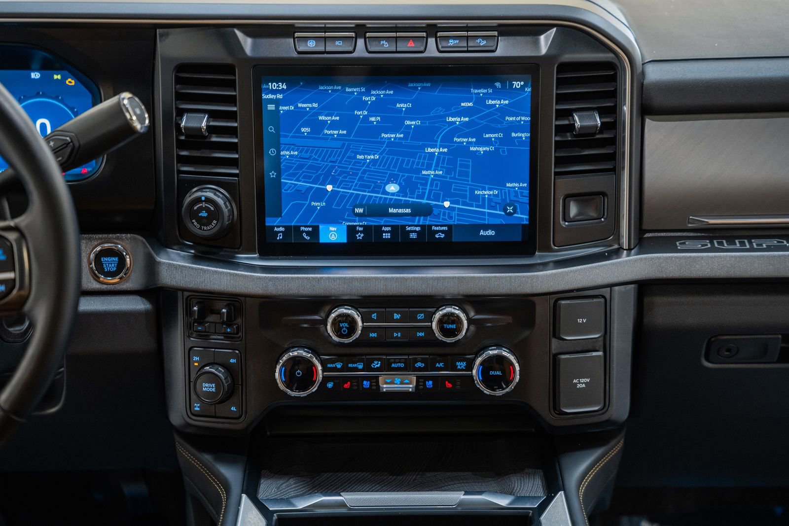 Certified 2024 Ford F250 Platinum image 26