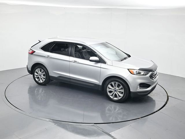 Certified 2019 Ford Edge Titanium image 40
