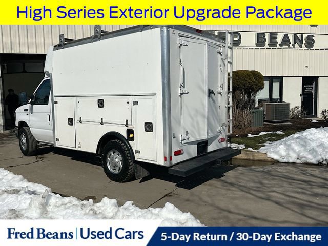 Certified 2018 Ford E-350 and Econoline 350 Super Duty w/ Power Windows & Locks Group image 3