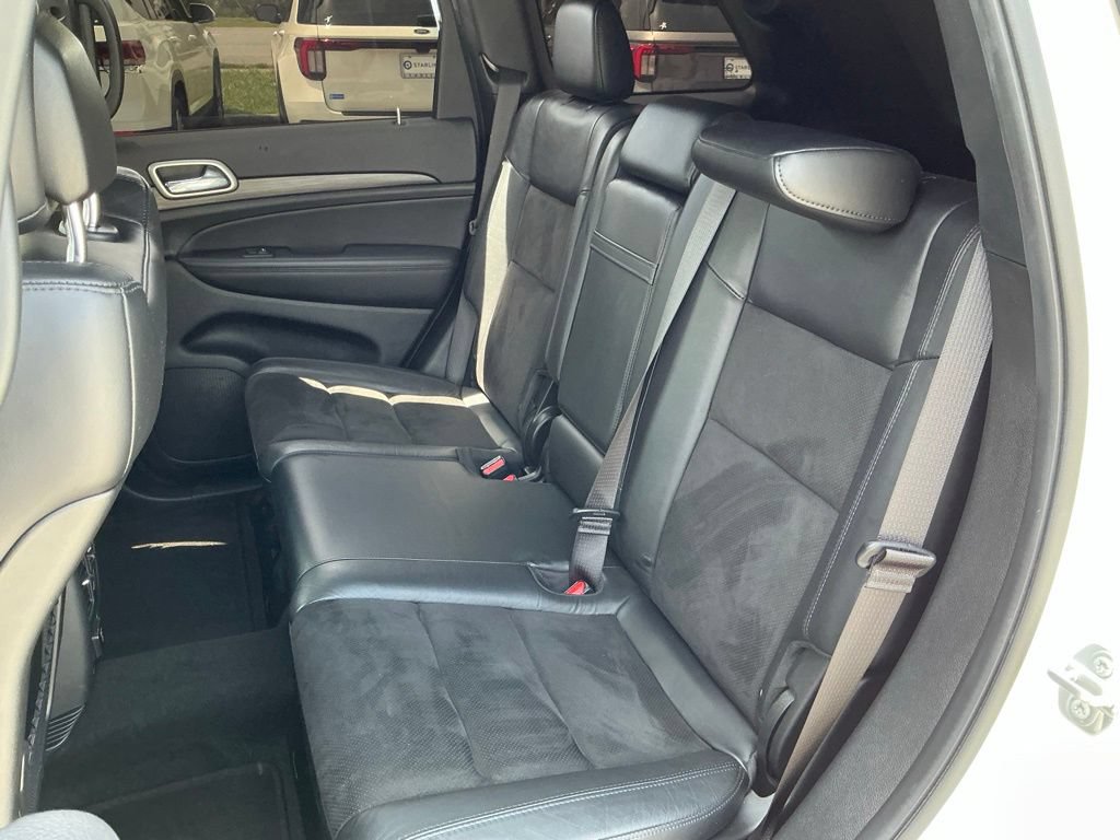 Used 2022 Jeep Grand Cherokee Laredo X RWD image 26