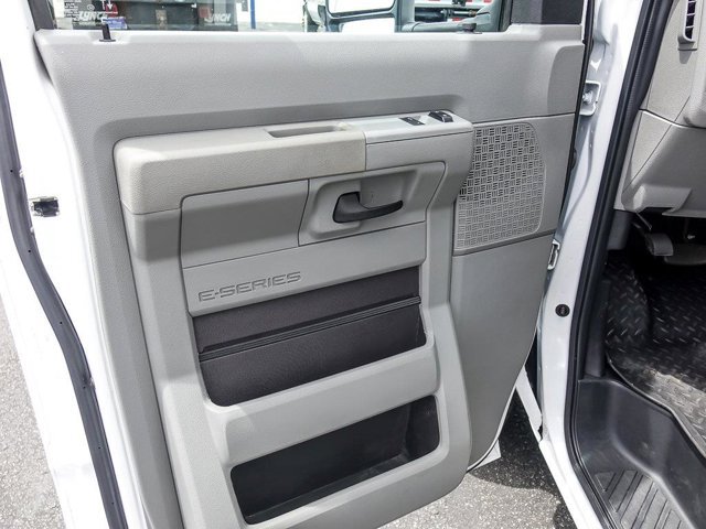 Certified 2022 Ford E-350 and Econoline 350 Super Duty w/ Power Windows & Locks Group RWD image 23