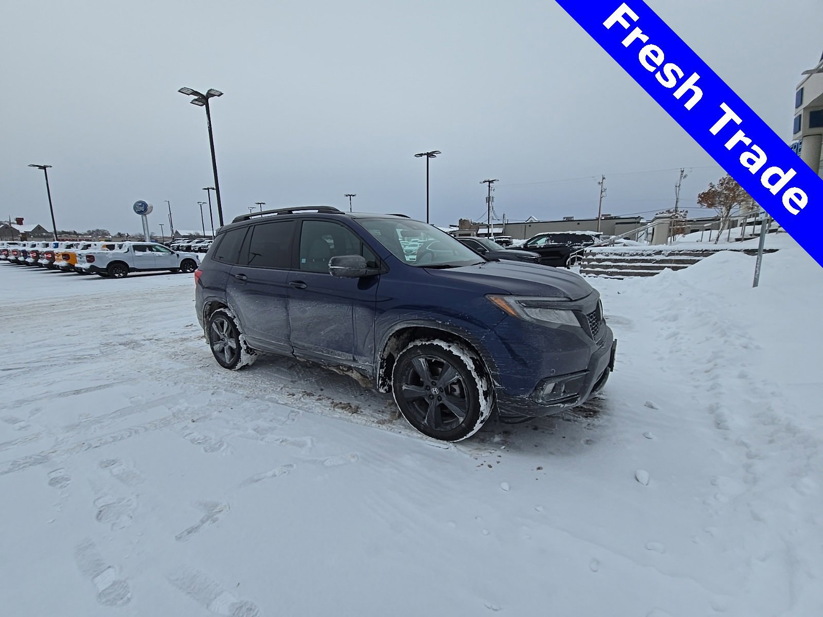 Used 2021 Honda Passport Elite image 2