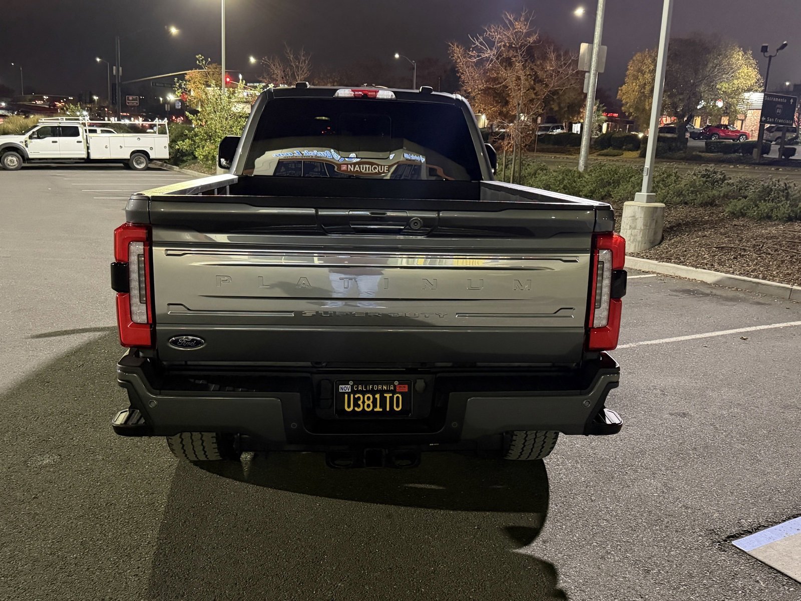 Certified 2023 Ford F250 Platinum image 4