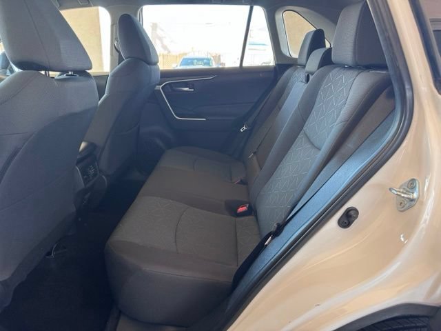 Used 2024 Toyota RAV4 XLE FWD image 11