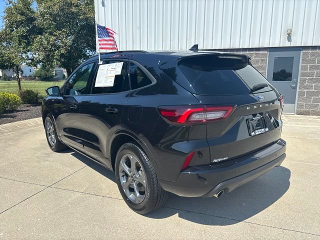 Certified 2024 Ford Escape ST-Line w/ Tech Pack #1 AWD/4WD image 8