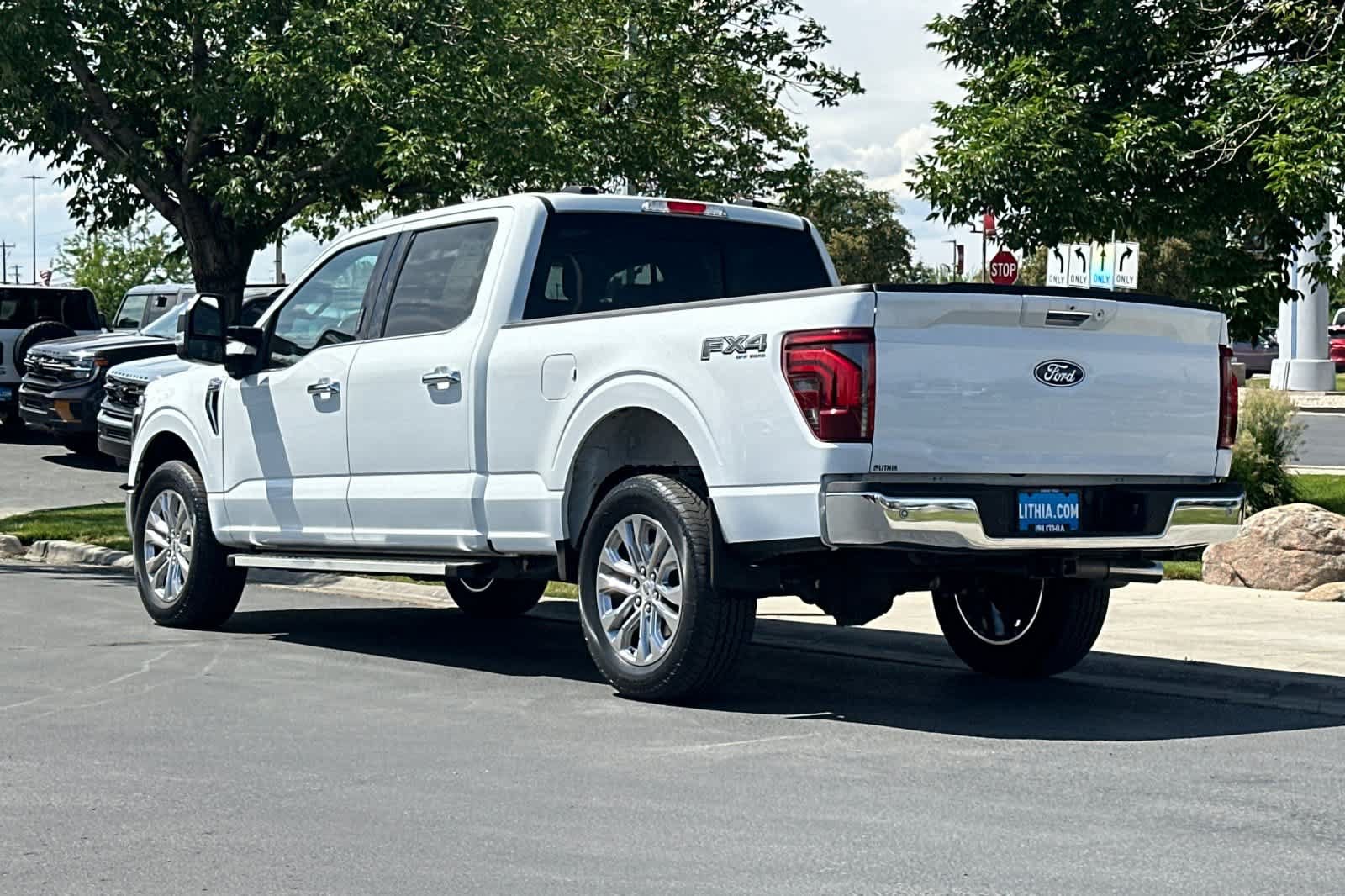Certified 2024 Ford F150 Lariat w/ FX4 Off-Road Package AWD/4WD image 6