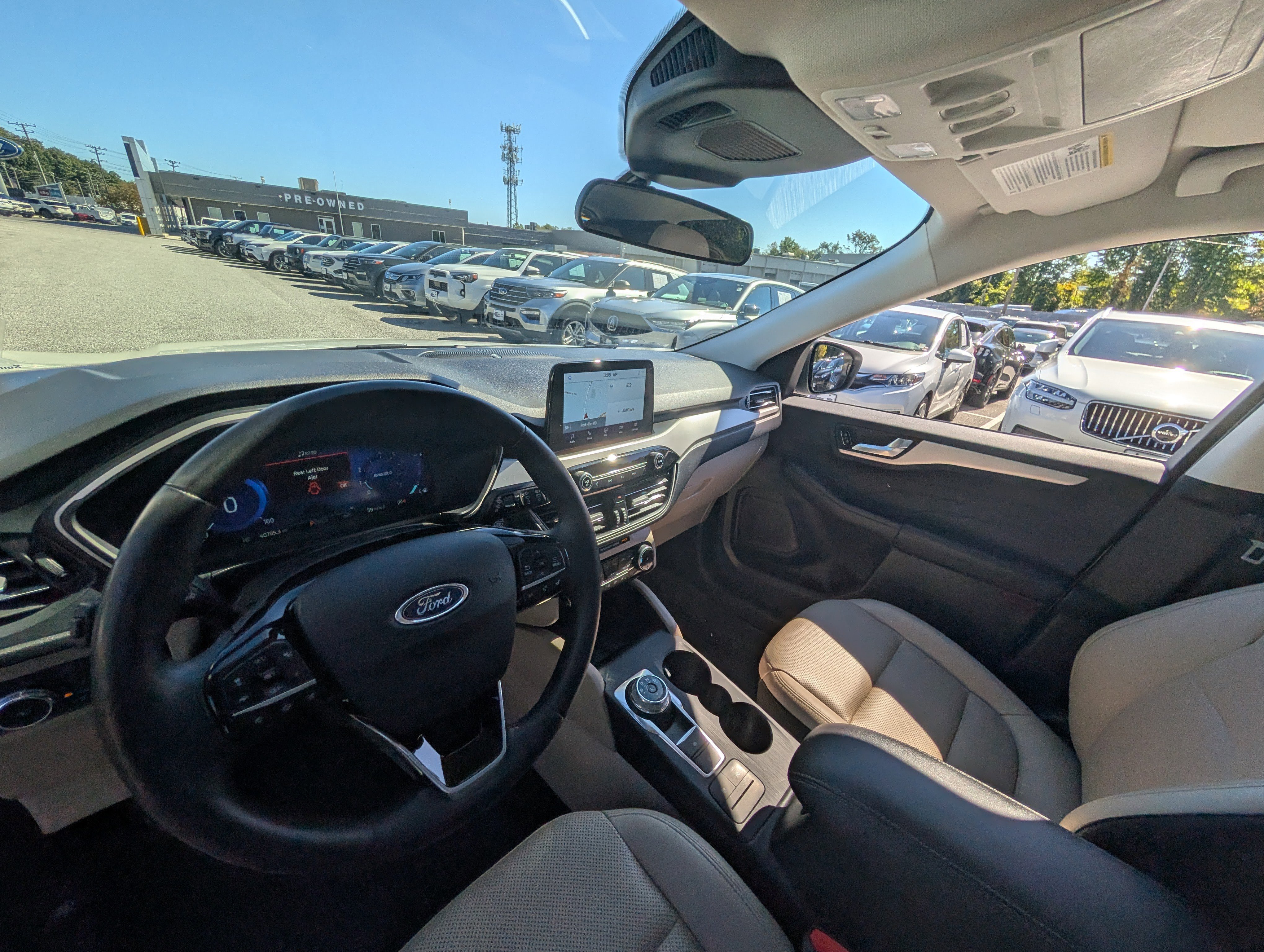 Certified 2022 Ford Escape SEL w/ Technology Package image 17