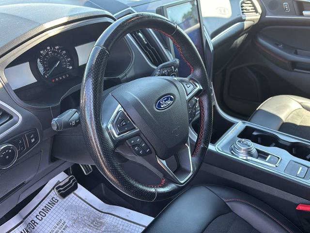 Certified 2024 Ford Edge ST-Line w/ Class II Trailer Tow Package AWD/4WD image 9