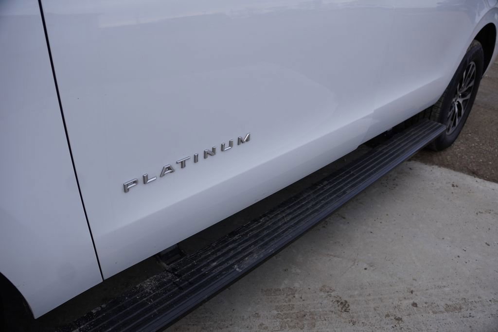 Certified 2025 Ford Expedition Max Platinum image 14