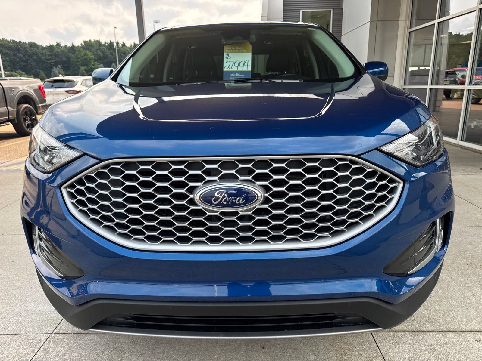 Certified 2024 Ford Edge SEL w/ Convenience Package AWD/4WD image 11